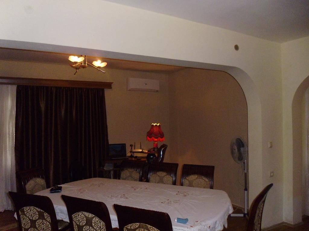 Hotel Private House In Batumi Pokoj fotografie